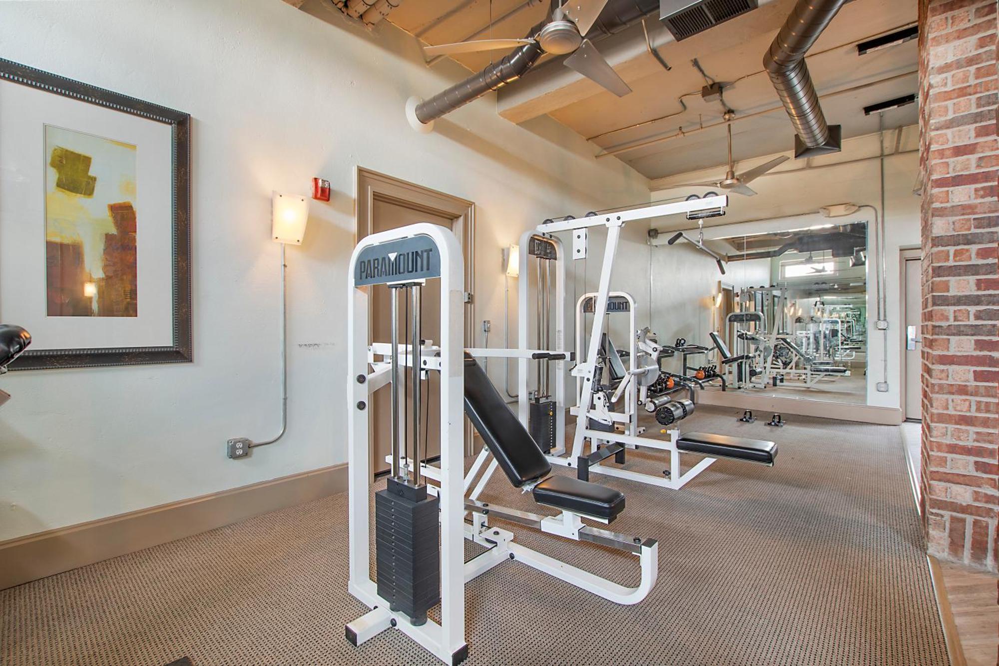Cowboy Live, Laugh, & Loft Fort Worth 2 Bedroom Loft Downtown Eksteriør billede