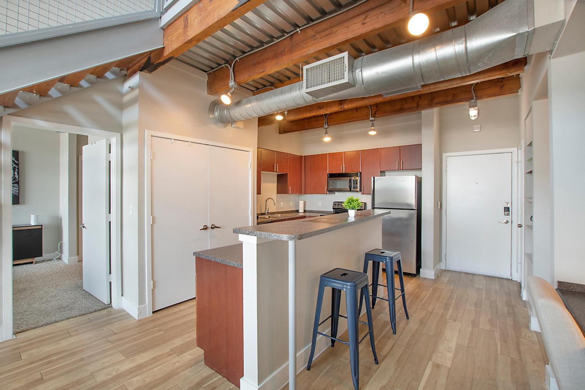 Cowboy Live, Laugh, & Loft Fort Worth 2 Bedroom Loft Downtown Eksteriør billede
